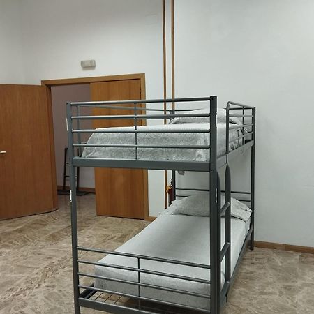 Hostel M Torres Madrid Extérieur photo